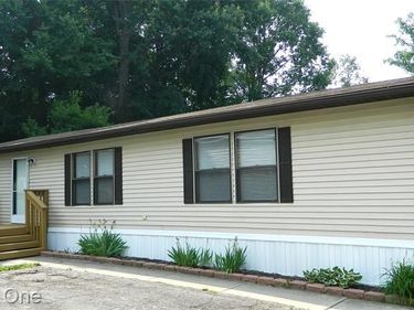 555 Turquoise Drive , Northfield Twp, MI 48189