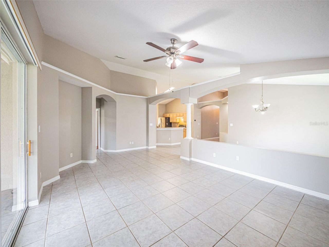 2843 Strand Circle, Oviedo, FL 32765 Photo