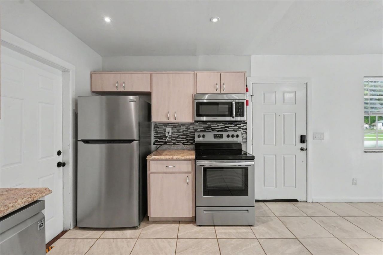 9447 N Milam Way , Citrus Springs, FL 34434 Photo