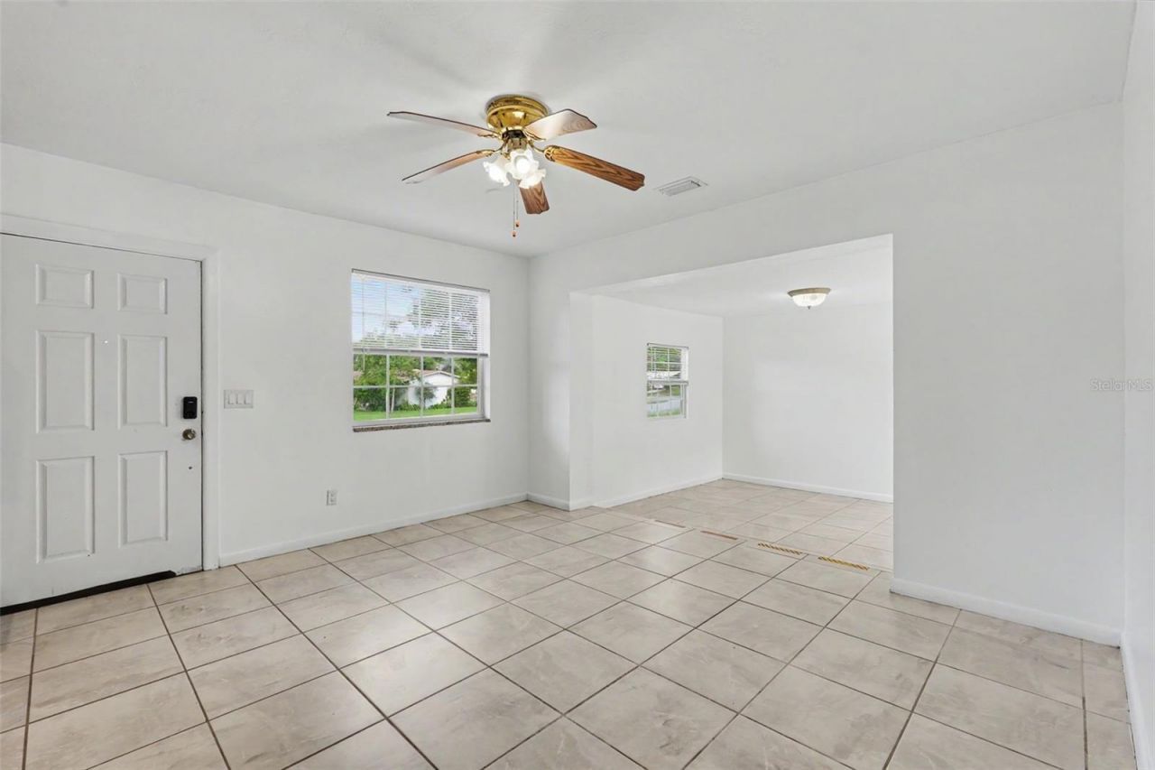 9447 N Milam Way , Citrus Springs, FL 34434 Photo