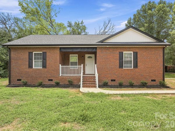 302 Hunter Street , York, SC 29745