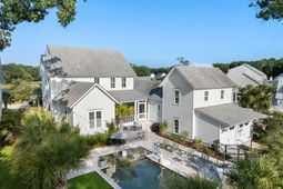1863 Bolden Drive photo 4