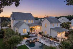 1863 Bolden Drive photo 4