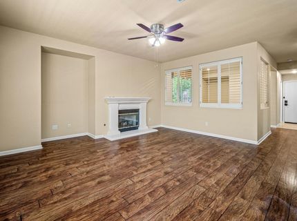 943 Sterling Cir, Folsom, CA 95630 Photo