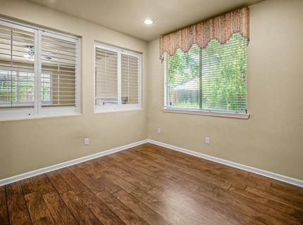 943 Sterling Cir, Folsom, CA 95630 Photo