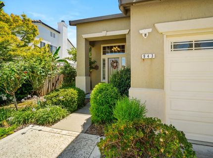 943 Sterling Cir, Folsom, CA 95630 Photo