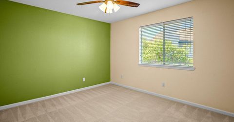 943 Sterling Cir, Folsom, CA 95630 Photo
