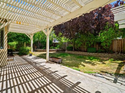 943 Sterling Cir, Folsom, CA 95630 Photo