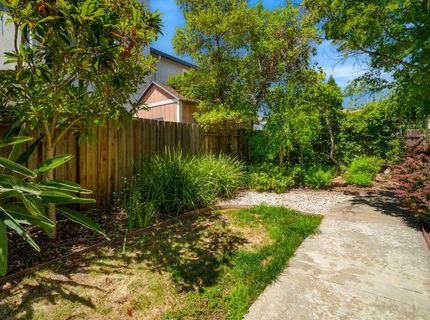 943 Sterling Cir, Folsom, CA 95630 Photo