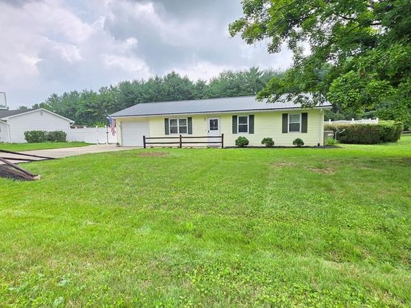 360 Burr Oak Road, Chillicothe, OH 45601