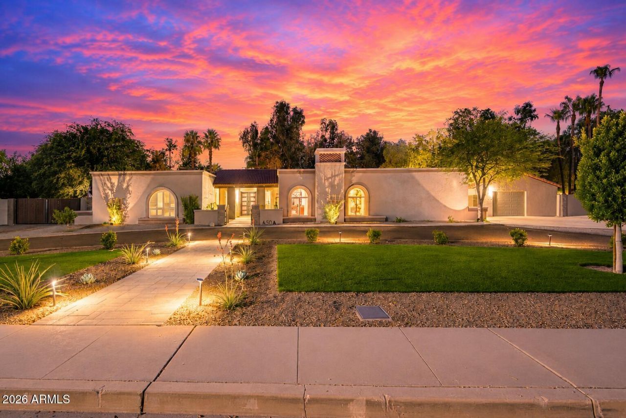 6504 W CORRINE Drive, Glendale, AZ 85304