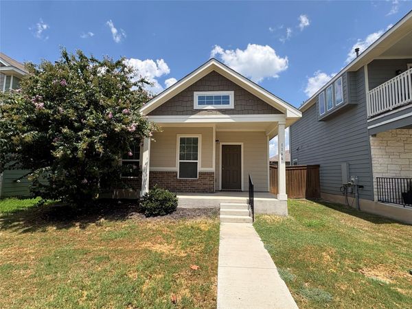 1166 Esplanade PKWY, San Marcos, TX 78666