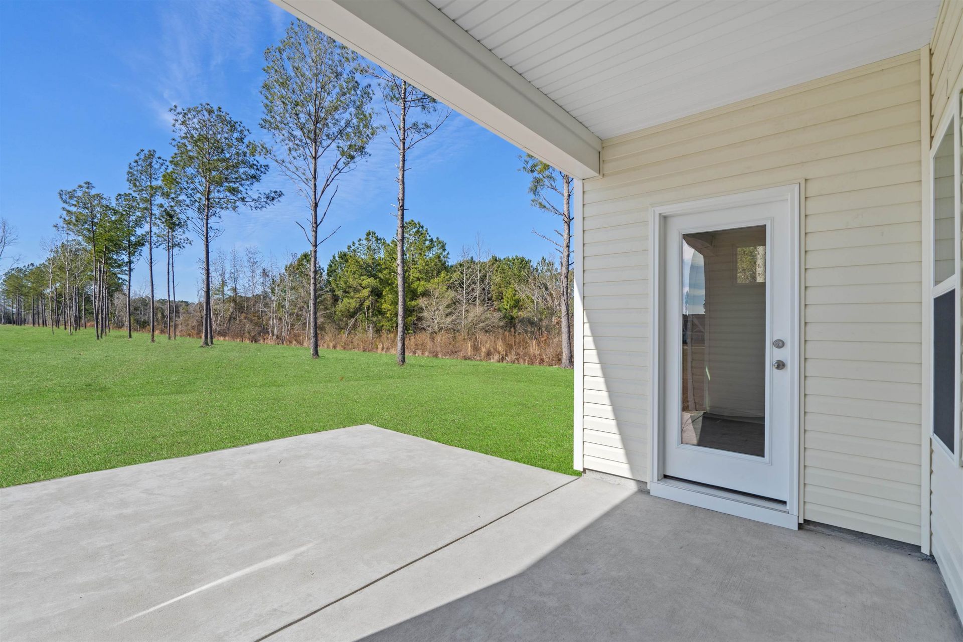 153 Furnies Place  Photo 14