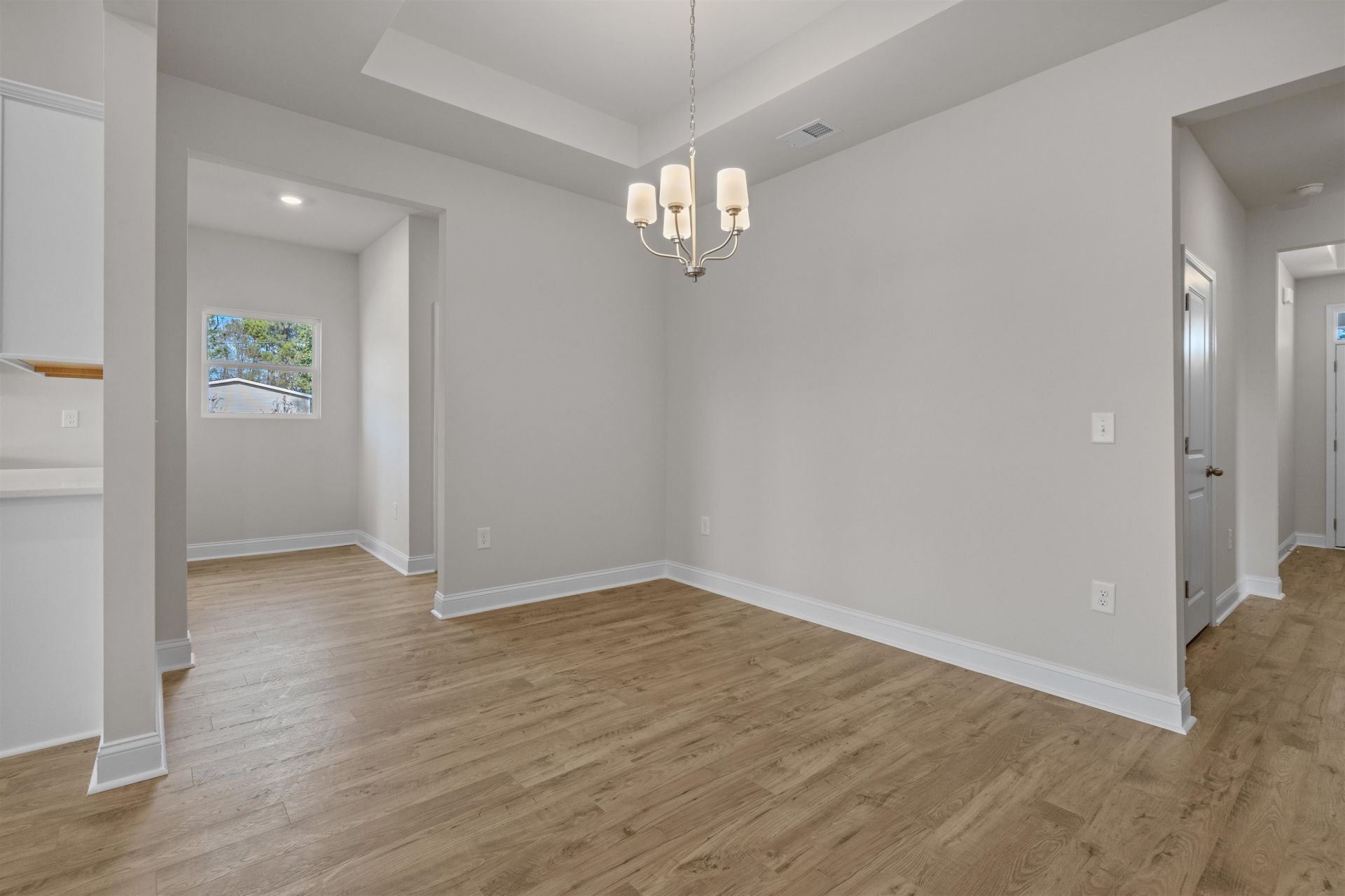 153 Furnies Place  Photo 32