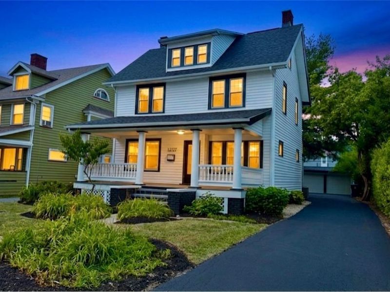 13127 Cedar Road, Cleveland Heights, OH 44118 Photo 2