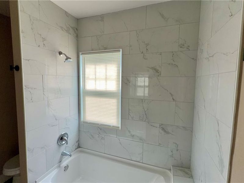 13127 Cedar Road, Cleveland Heights, OH 44118 Photo 22