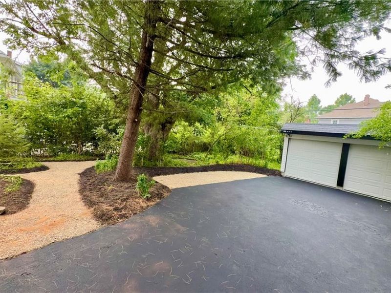 13127 Cedar Road, Cleveland Heights, OH 44118 Photo 34