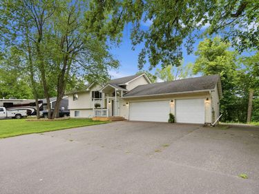 23131 Butterfield Drive NW, Saint Francis, MN 55070
