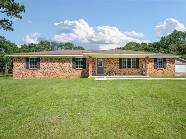 11056 Wisteria Street, Irvington, AL 36544