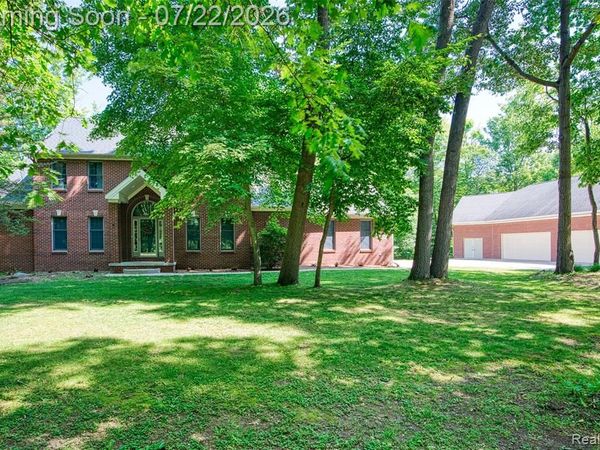 2280 Bullard Road, Hartland Twp, MI 48353