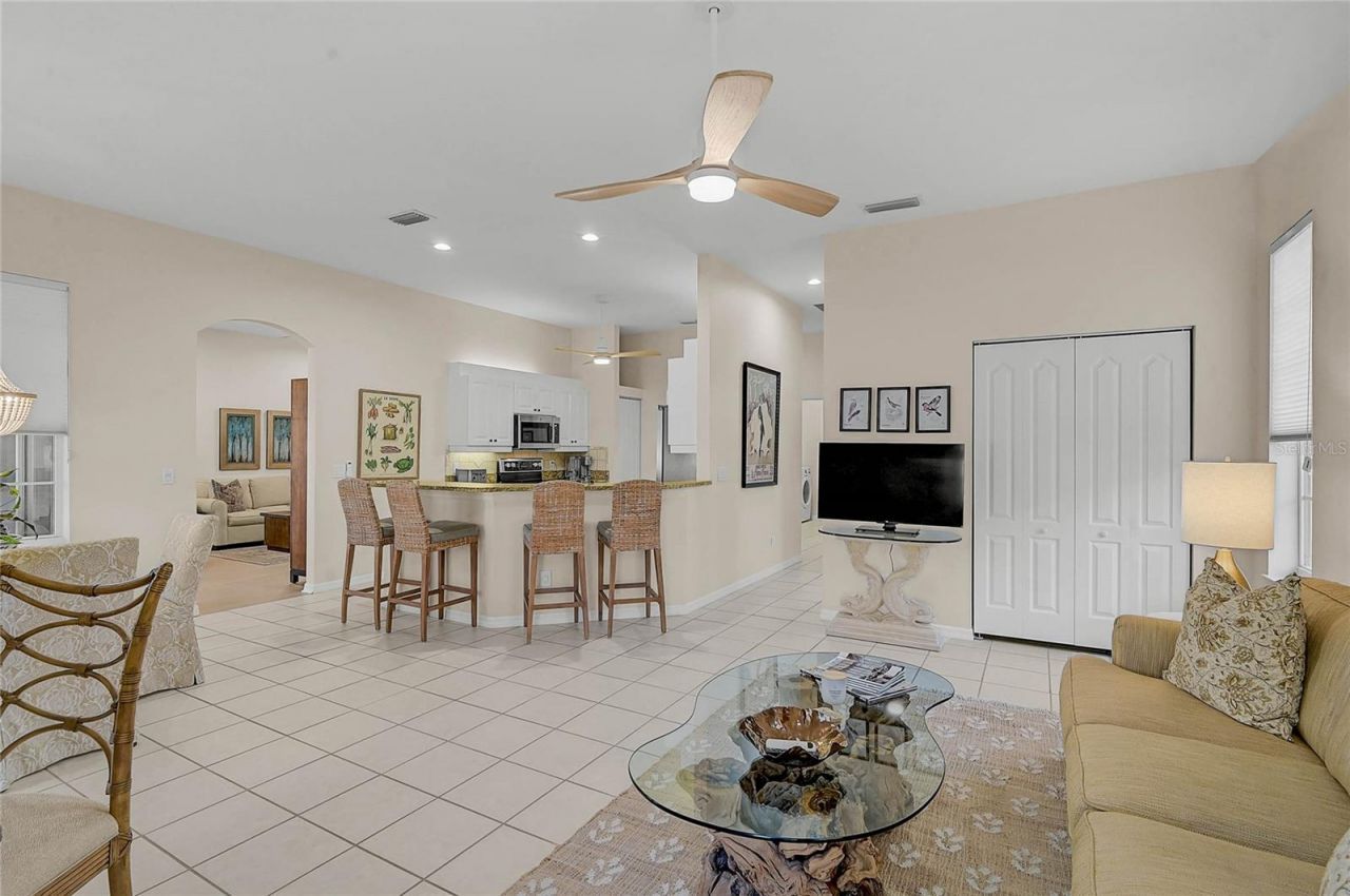 902 Bramley Court, Unit 2, Venice, FL 34293 Photo