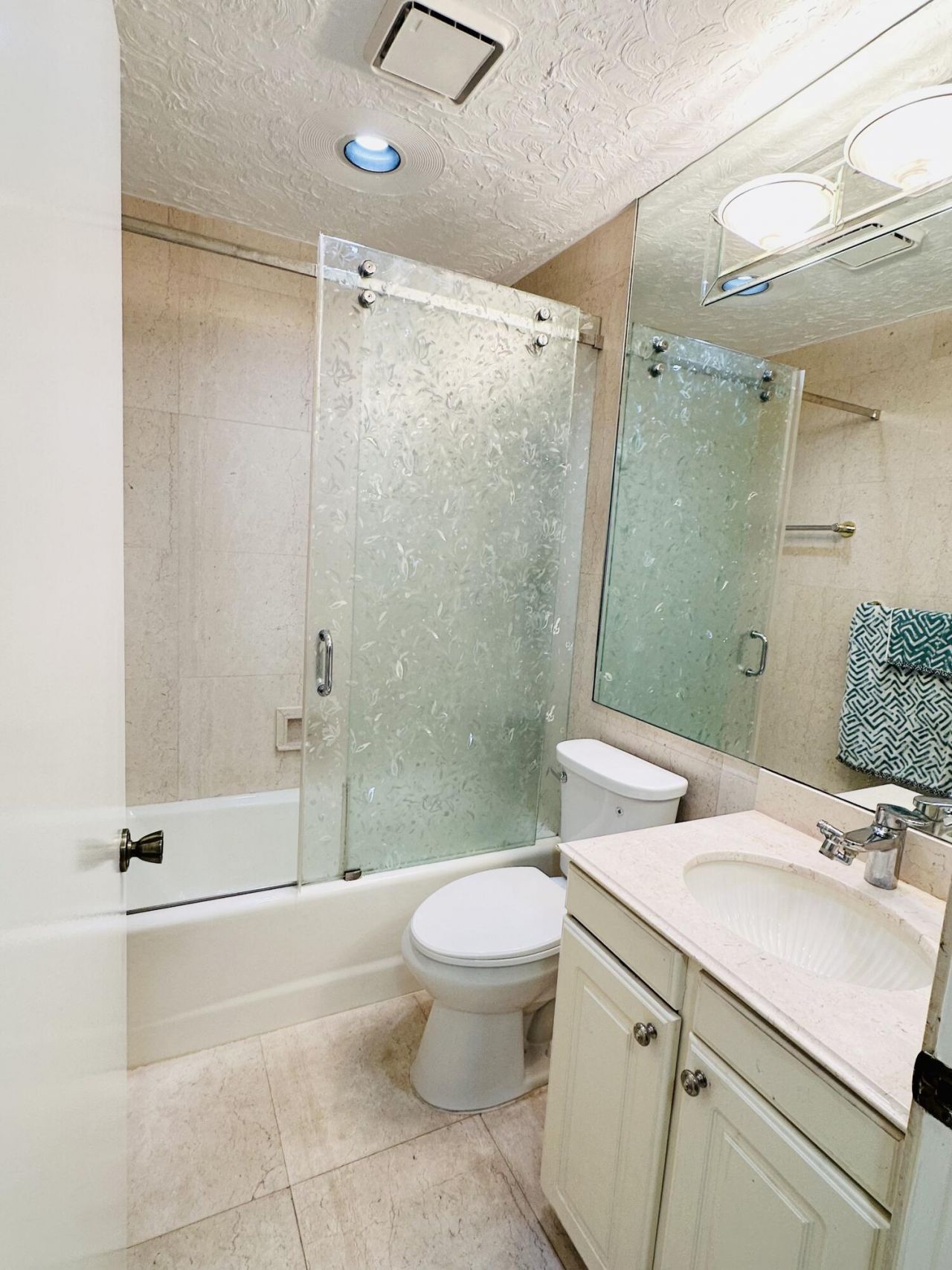 5077 Forsythia Street, Delray Beach, FL 33484 Photo