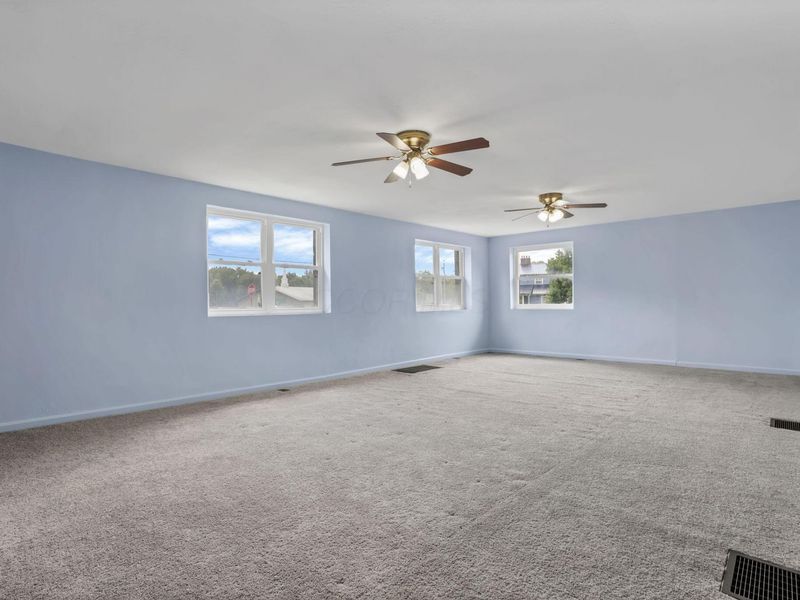 1091 Musselman Drive , Zanesville, OH 43701 Photo 5