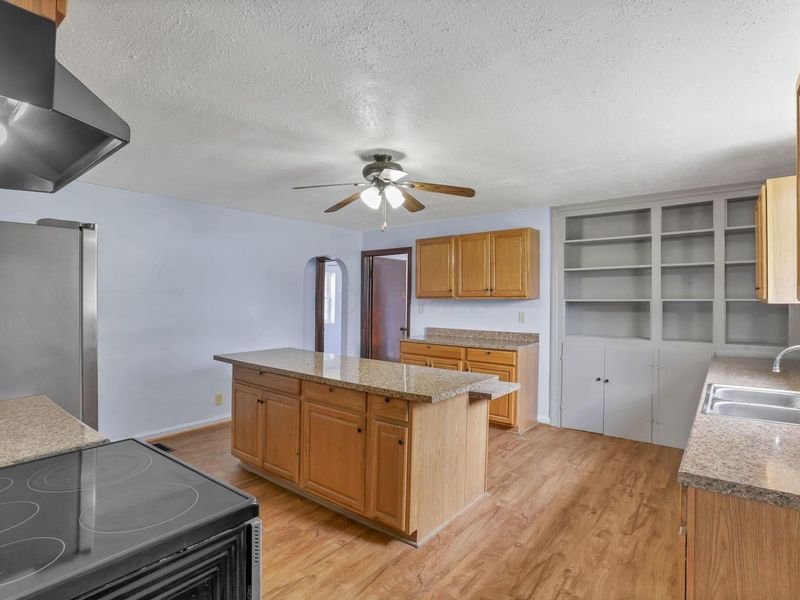 1091 Musselman Drive , Zanesville, OH 43701 Photo 9
