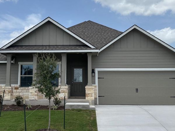 420 Creekfall RD, Burnet, TX 78611