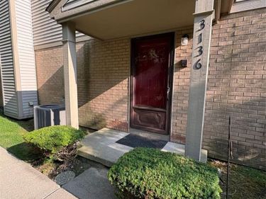 3136 Hidden Ridge Drive, Waterford Twp, MI 48328