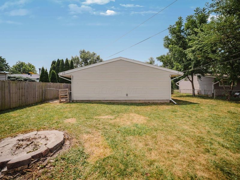 880 Mark Place , Columbus, OH 43204 Photo 20