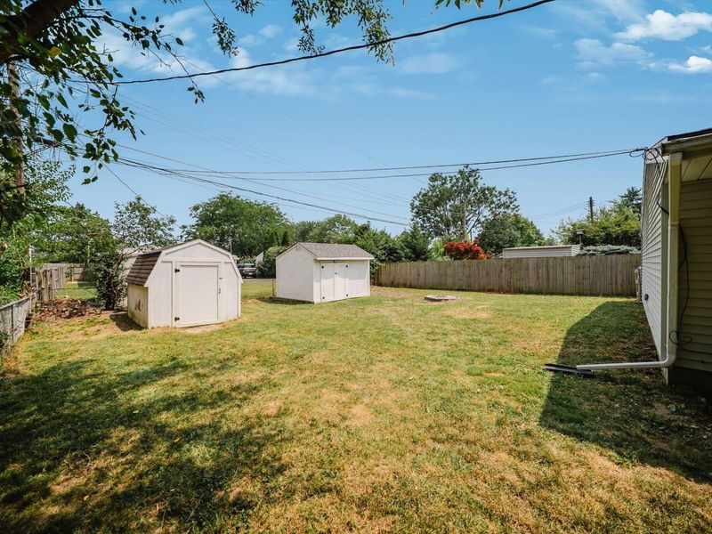 880 Mark Place , Columbus, OH 43204 Photo 23