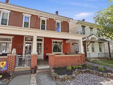 217 MAIN STREET, EAST GREENVILLE, PA 18041