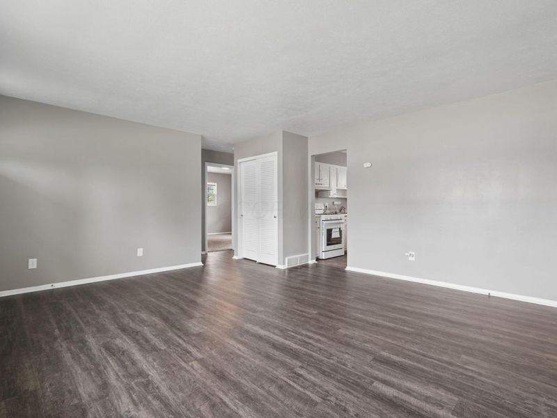 4277 Wright Avenue, Columbus, OH 43213 Photo 7