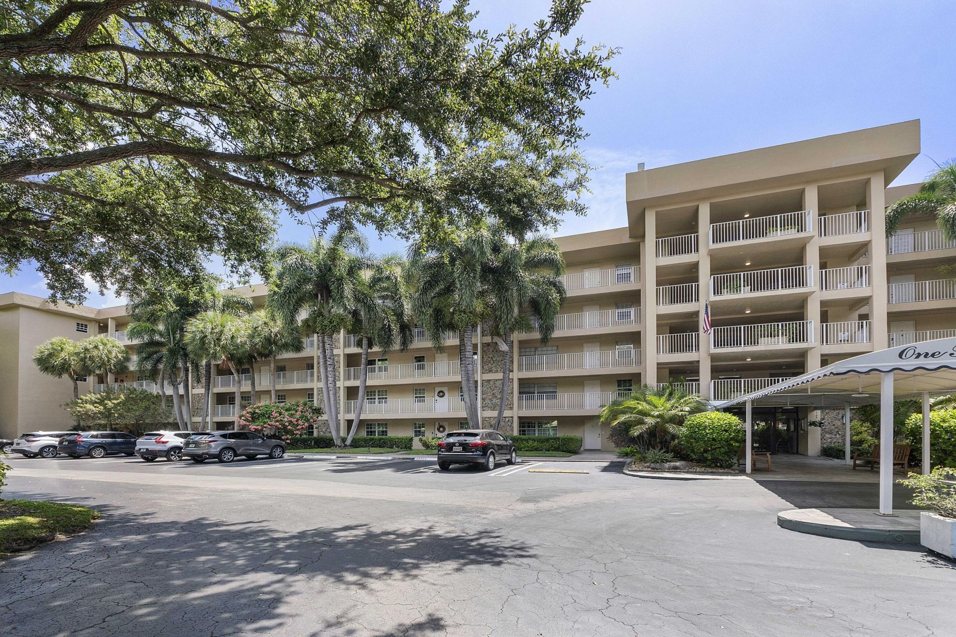 804 Cypress Grove Lane, Unit 408, Pompano Beach, FL 33069 Photo