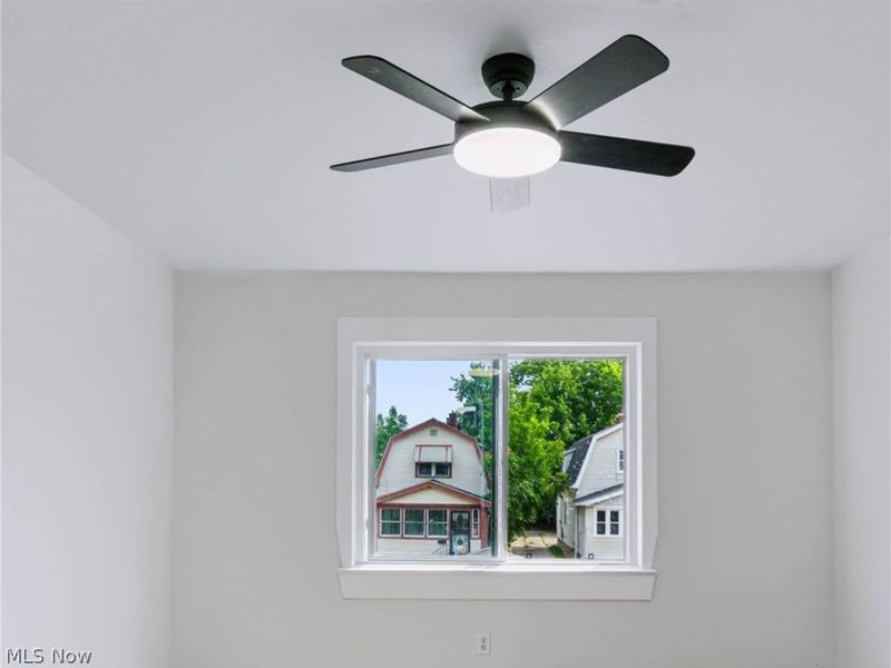 1502 E 172nd Street, Cleveland, OH 44110 Photo 23
