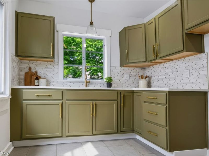 1502 E 172nd Street, Cleveland, OH 44110 Photo 42