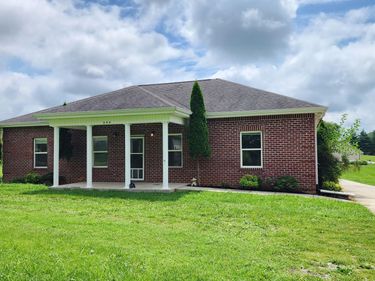 299 Highway 1676 , Science Hill, KY 42553