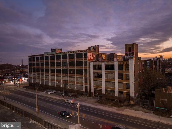 2100 20 W ALLEGHENY AVENUE , PHILADELPHIA, PA 19132