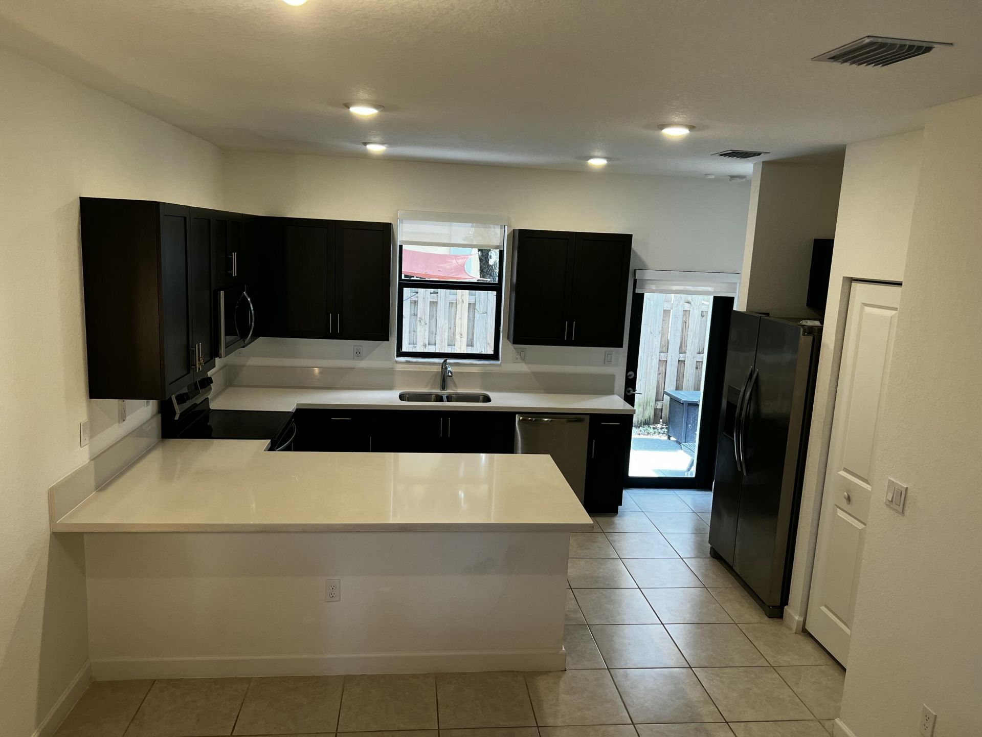542 SW 19th Terrace, Fort Lauderdale, FL 33312 Photo