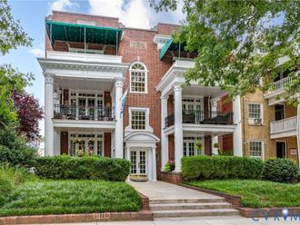 3006 Monument Avenue Richmond, VA 23221