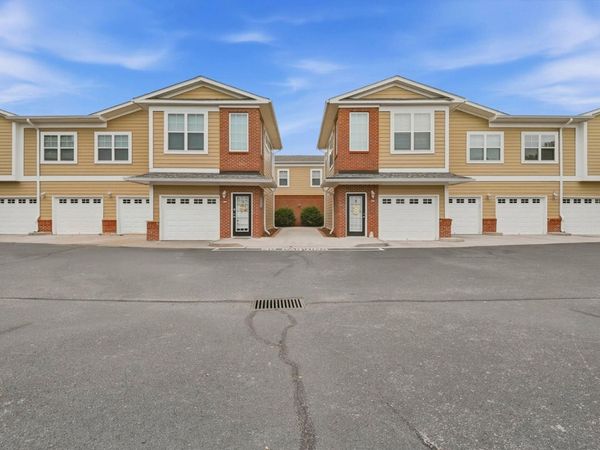 2203 Regency Court , Chattanooga, TN 37421