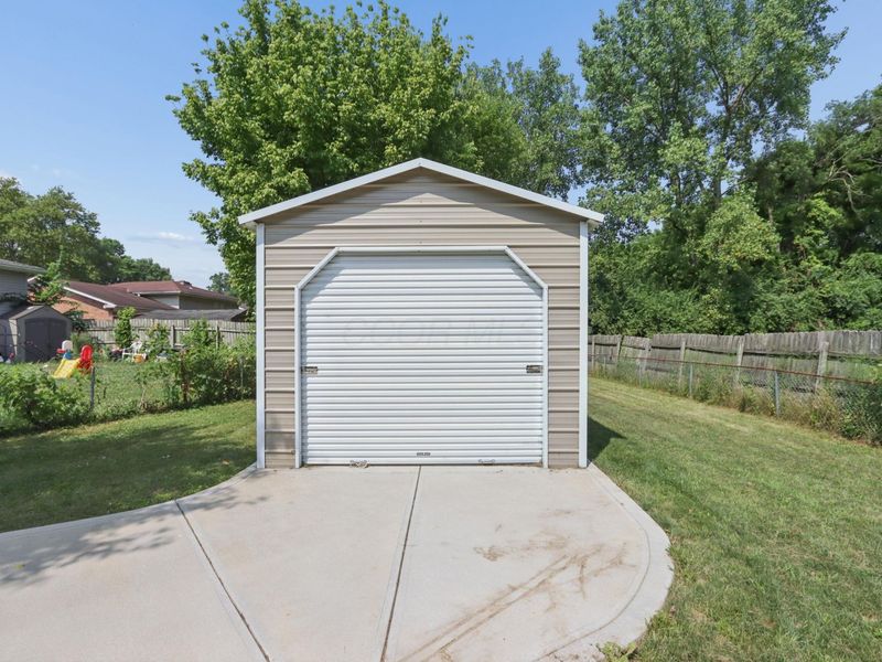 1343 Birch Drive , Columbus, OH 43223 Photo 8