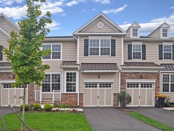 9 Cortland Pl, Montgomery, NJ 08558