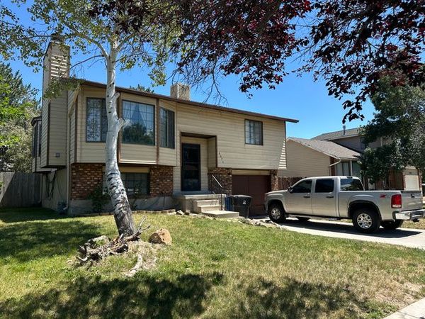 6075 PARK WOOD DR , Kearns, UT 84118