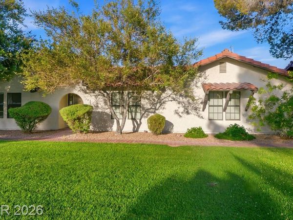 706 Sea Pines Lane , Las Vegas, NV 89107