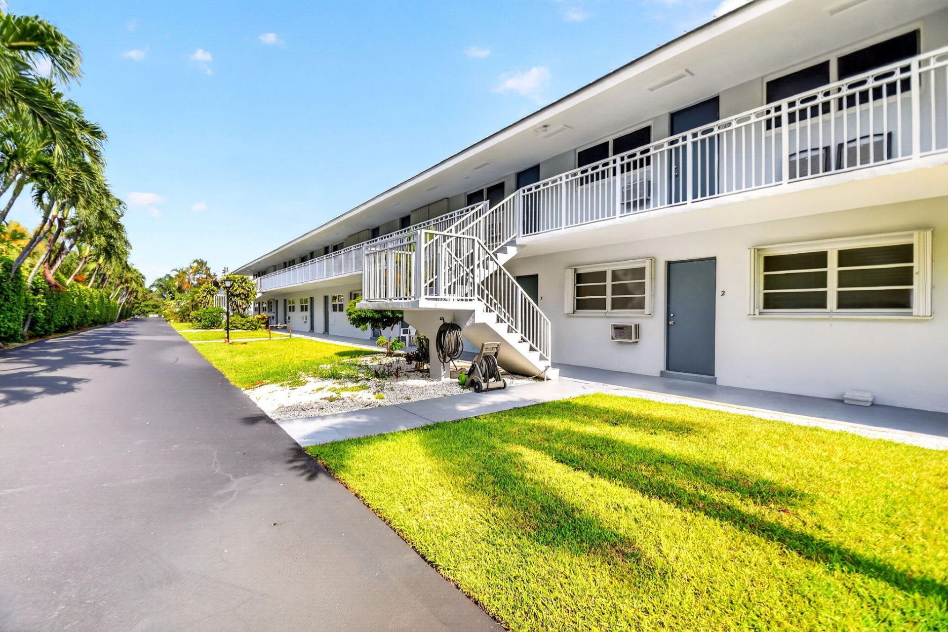 2430 S Federal Highway, Unit 2, Boynton Beach, FL 33435 Photo