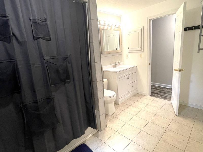 439 Grand Valley Drive, Howard, OH 43028 Photo 12