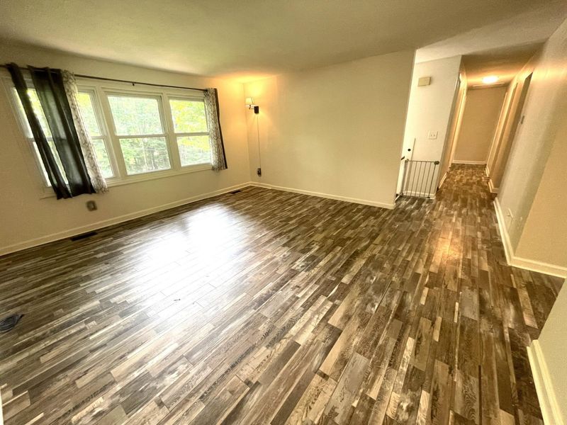439 Grand Valley Drive, Howard, OH 43028 Photo 6