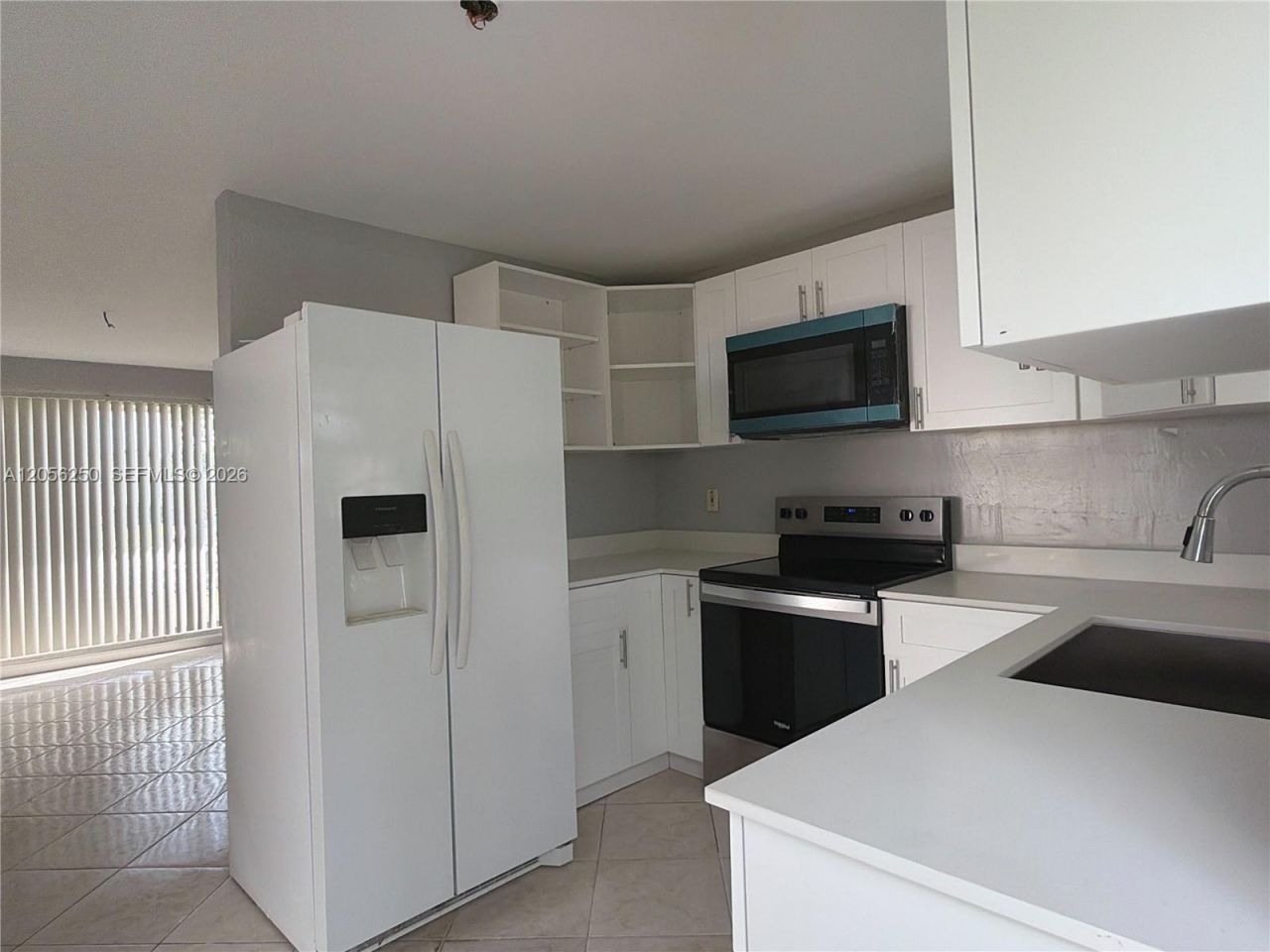 4940 SW 18th St , Fort Lauderdale, FL 33317 Photo